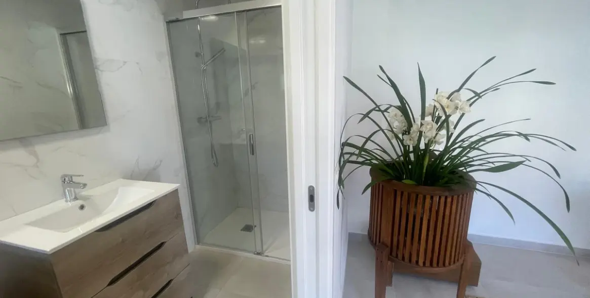 Sale of detached villa in Mijas Costa 57