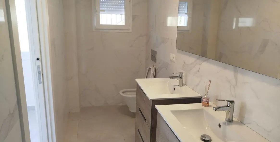 Sale of detached villa in Mijas Costa 67