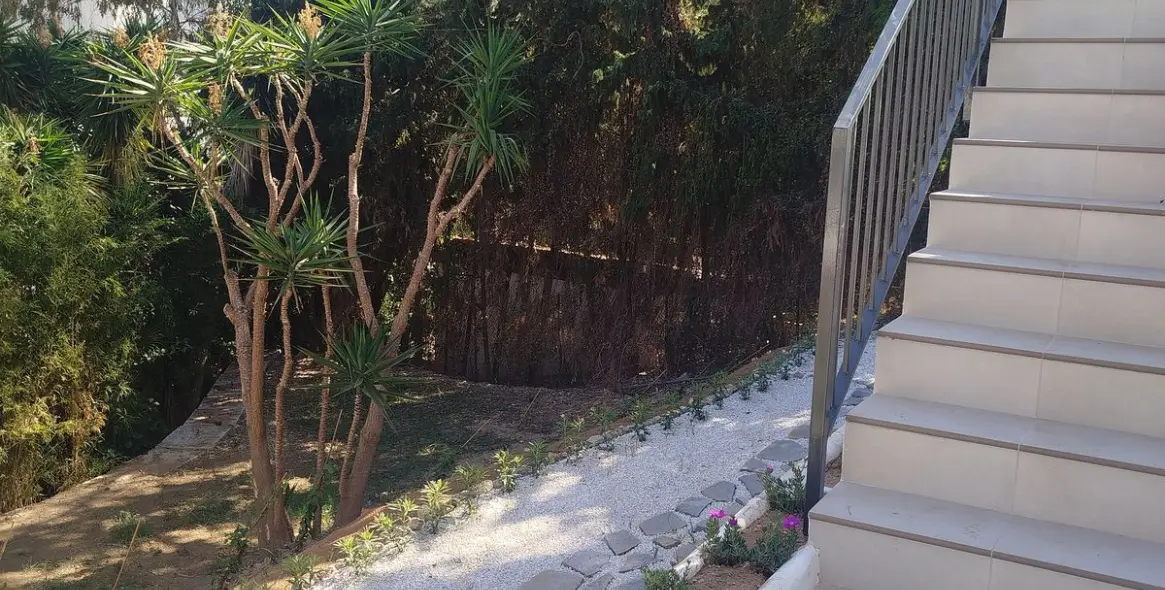 Sale of detached villa in Mijas Costa 76