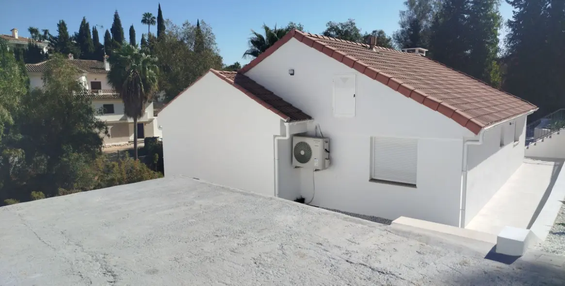 Sale of detached villa in Mijas Costa 82