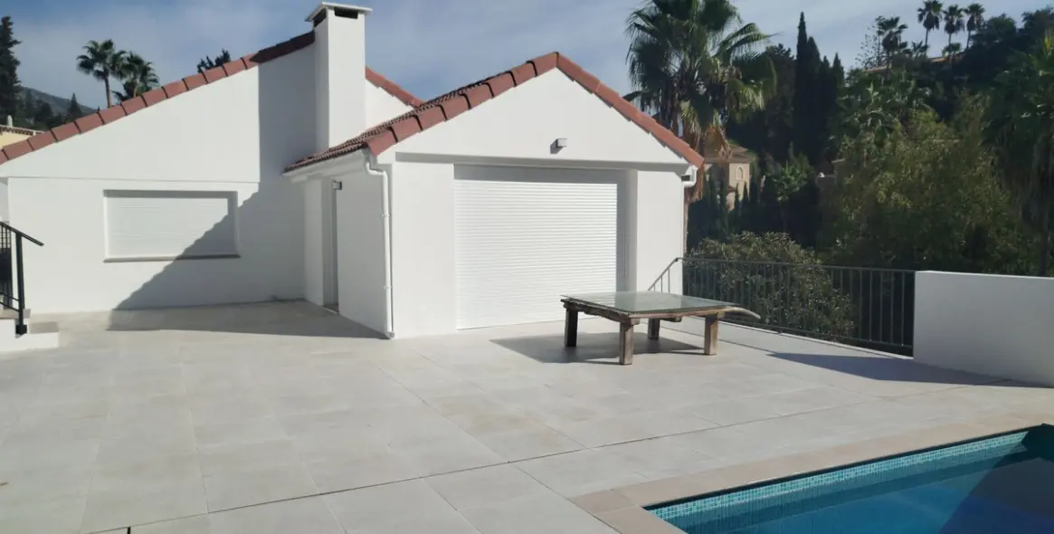 Sale of detached villa in Mijas Costa 96