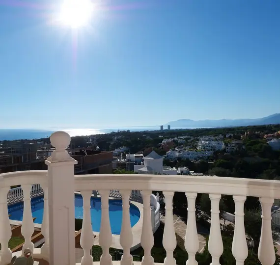 Venta de ático dúplex en Cabopino