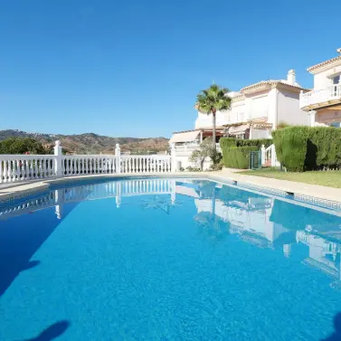 Sale of penthouse duplex in Cabopino