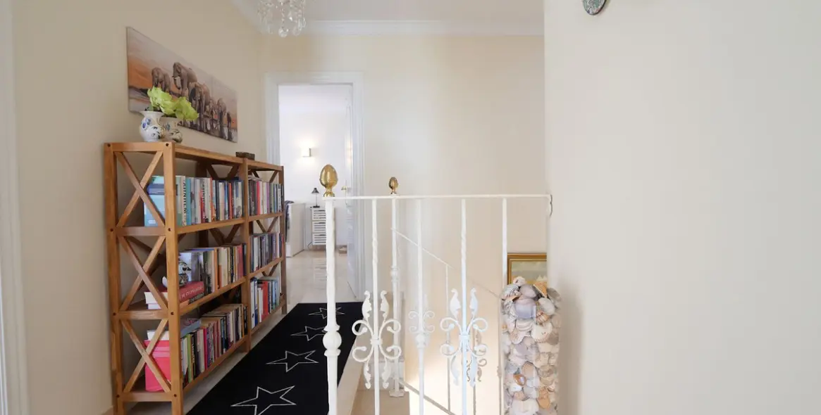 Sale of penthouse duplex in Cabopino 16