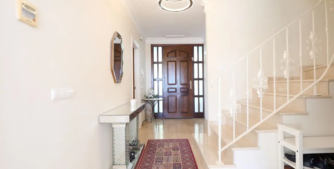 Sale of penthouse duplex in Cabopino 24