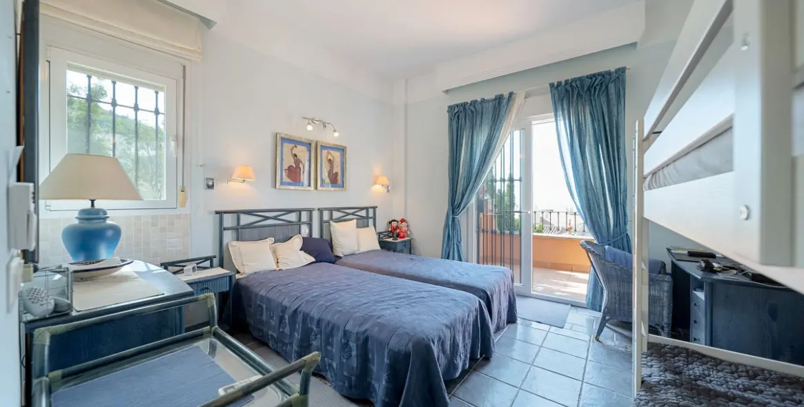 Sale of detached villa in Mijas 6