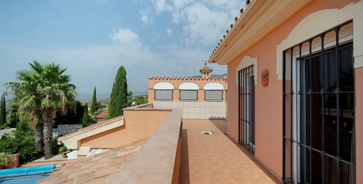 Sale of detached villa in Mijas 12