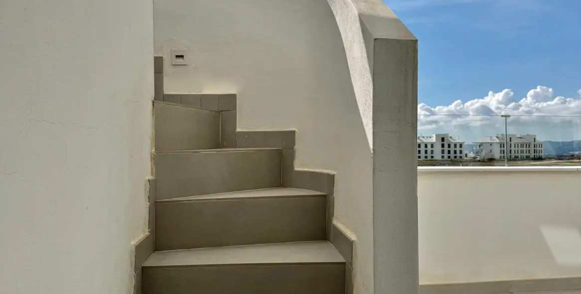 Sale of penthouse in Fuengirola 34