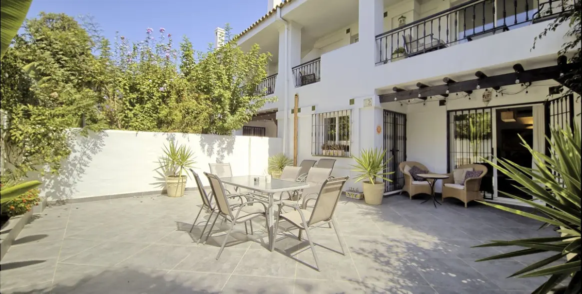 Продажа таунхауса в Nueva Andalucía 4