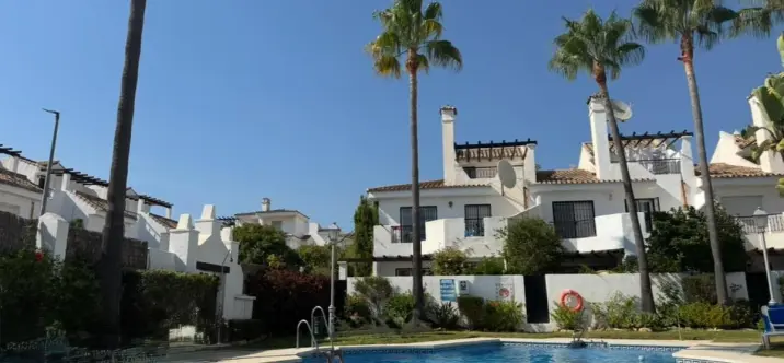 Продажа таунхауса в Nueva Andalucía 4