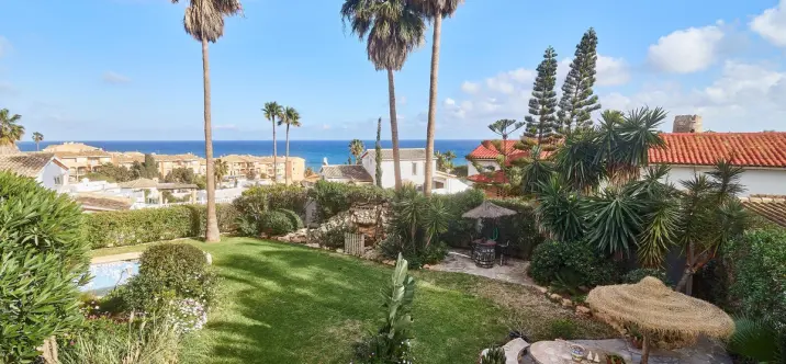 Sale of detached villa in Mijas 0