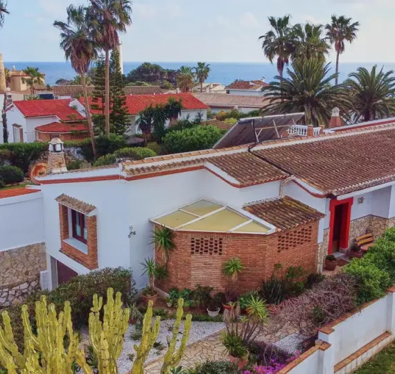 Sale of detached villa in Mijas