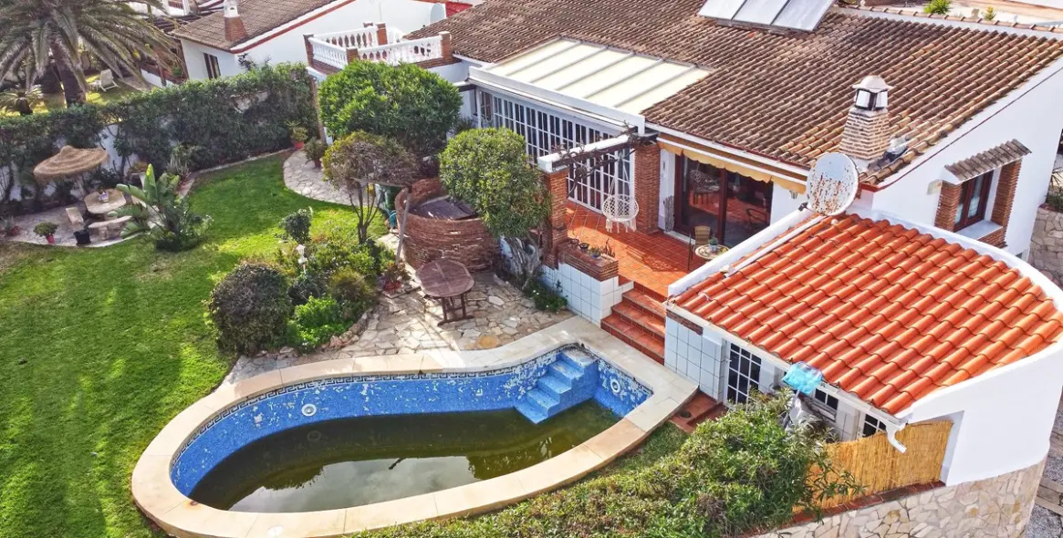 Продажа  отдельно стоящей виллы в Mijas 6