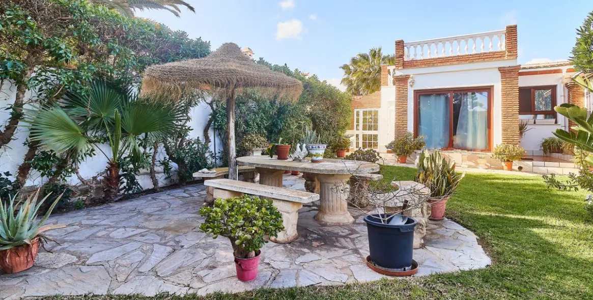Продажа  отдельно стоящей виллы в Mijas 7