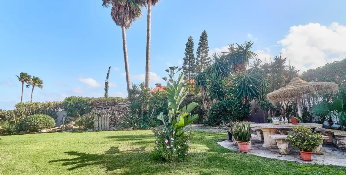 Продажа  отдельно стоящей виллы в Mijas 8