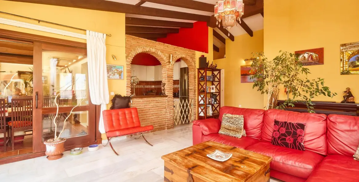 Продажа  отдельно стоящей виллы в Mijas 19