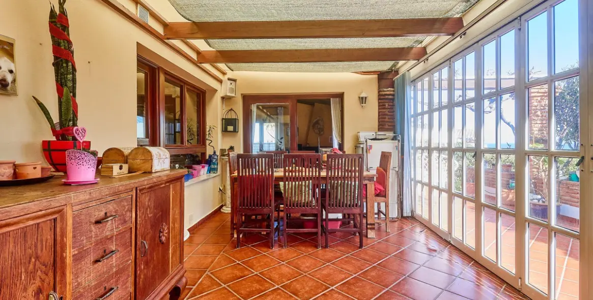 Sale of detached villa in Mijas 25