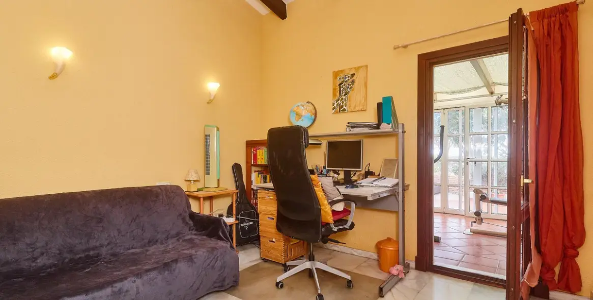 Sale of detached villa in Mijas 38
