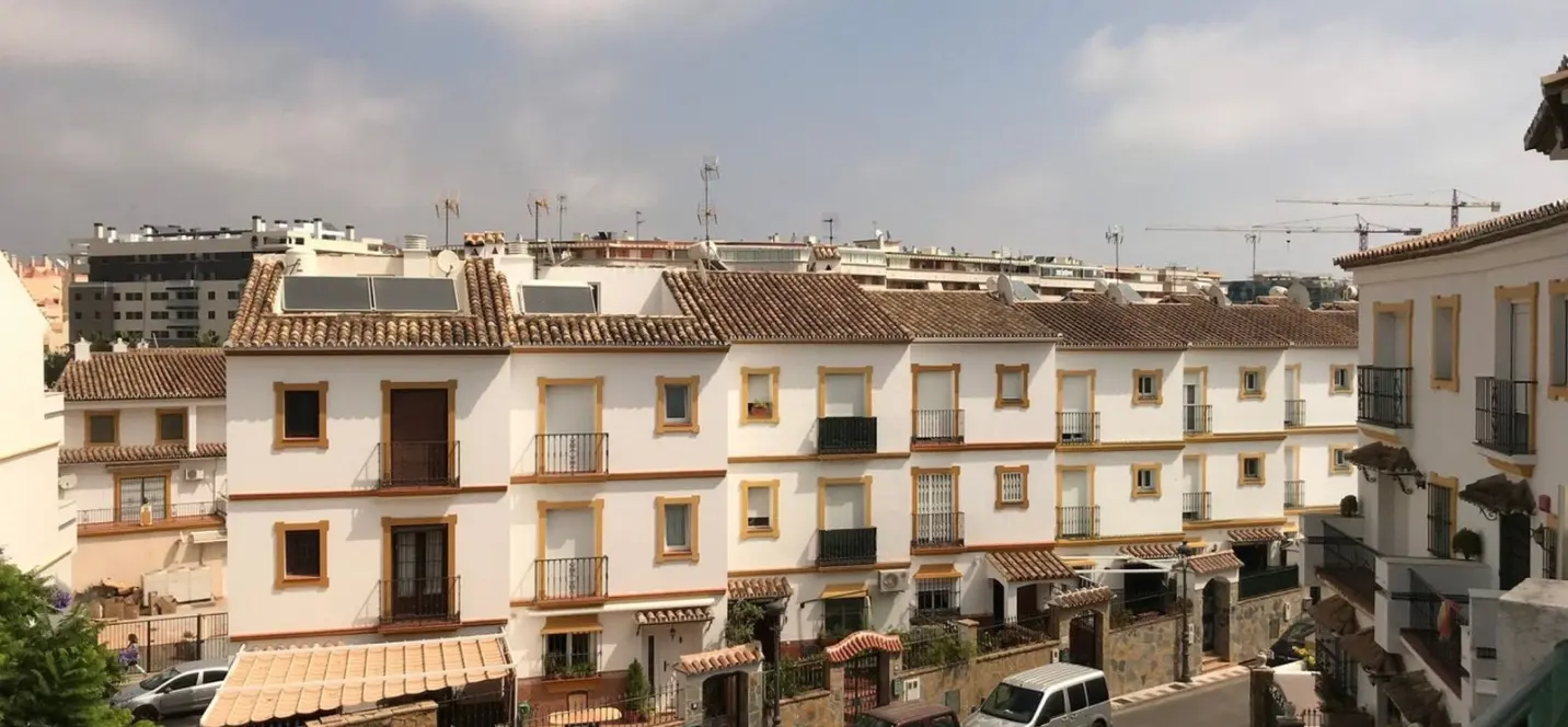 Venta de adosado en Estepona 1