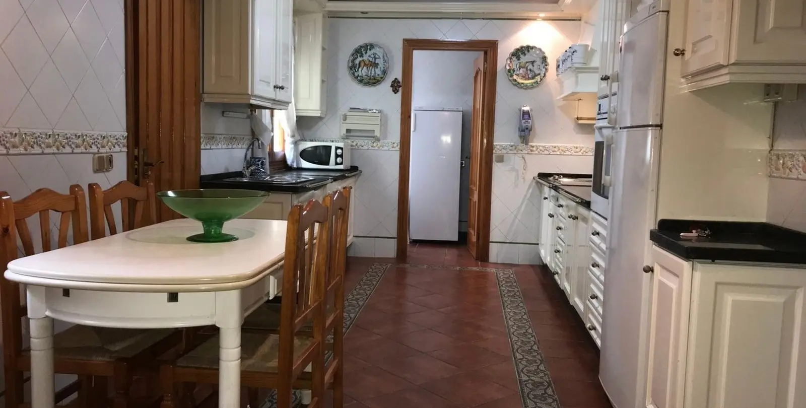 Продажа таунхауса в Estepona 3
