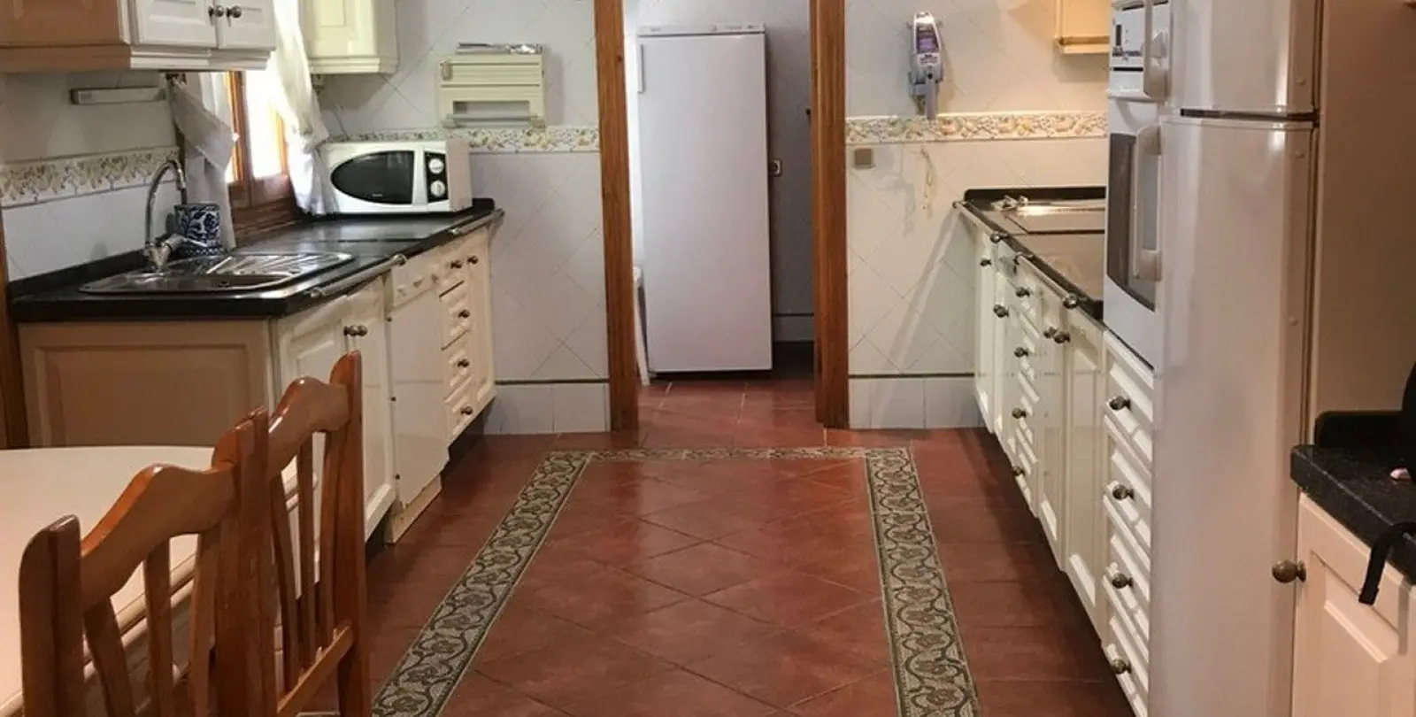 Продажа таунхауса в Estepona 31