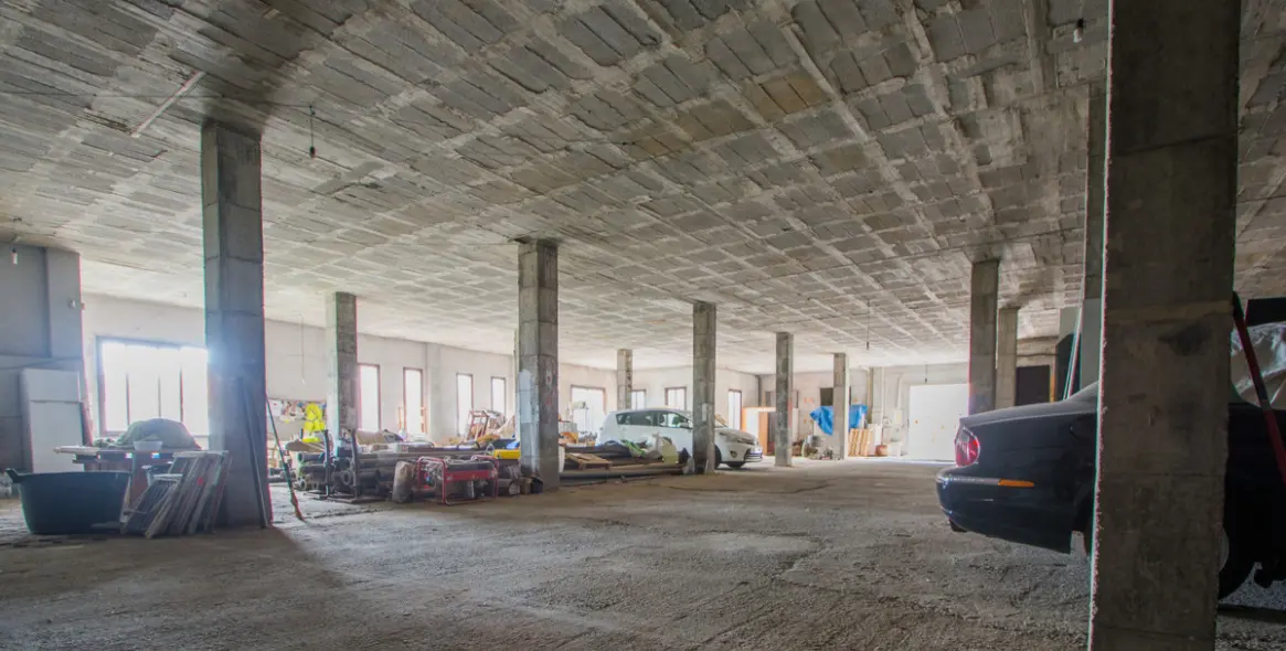 Sale of commercial premises in La Mairena 2