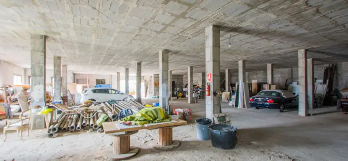 Sale of commercial premises in La Mairena 2