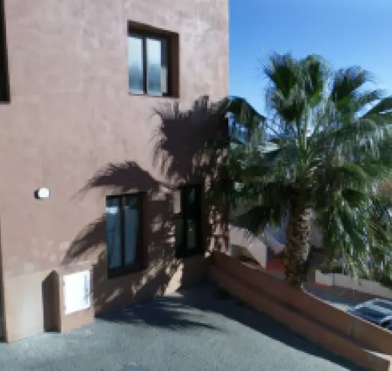 Sale of commercial premises in La Mairena