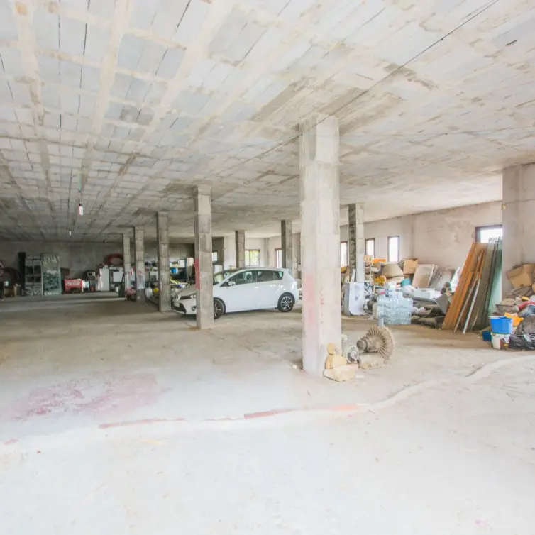 Sale of commercial premises in La Mairena