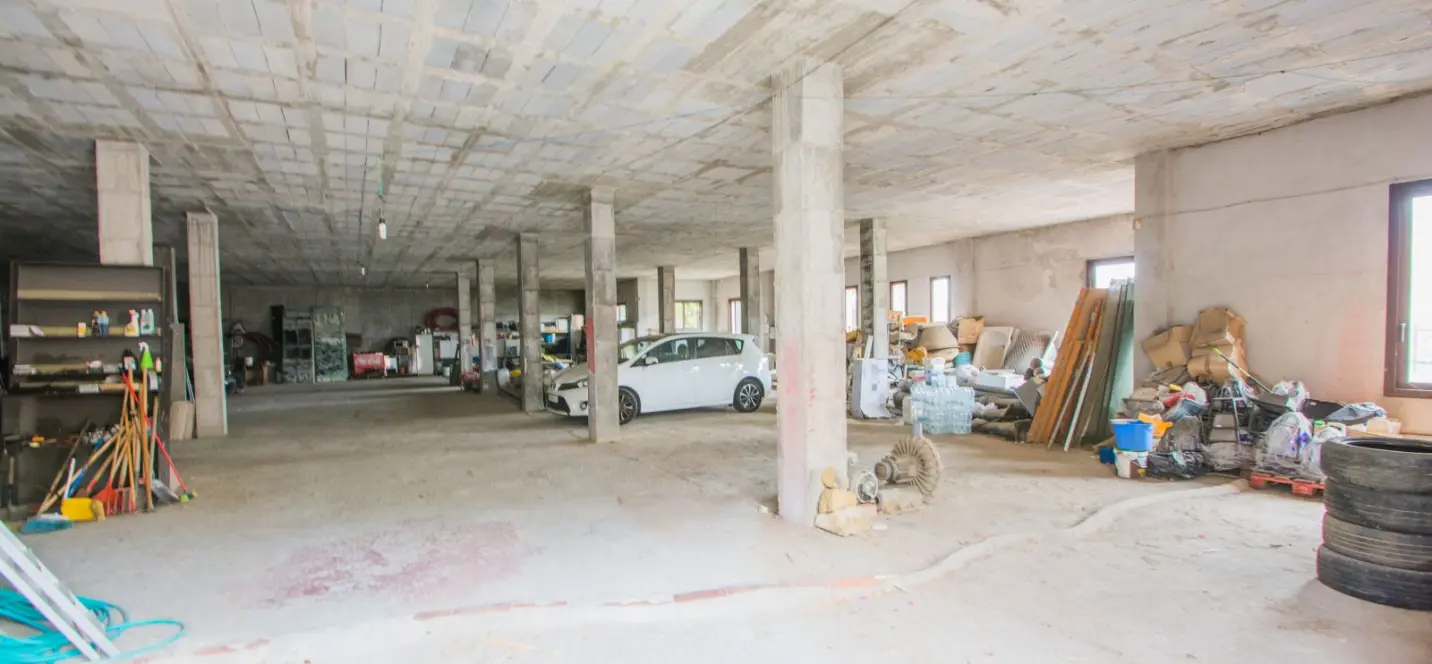 Sale of commercial premises in La Mairena 0