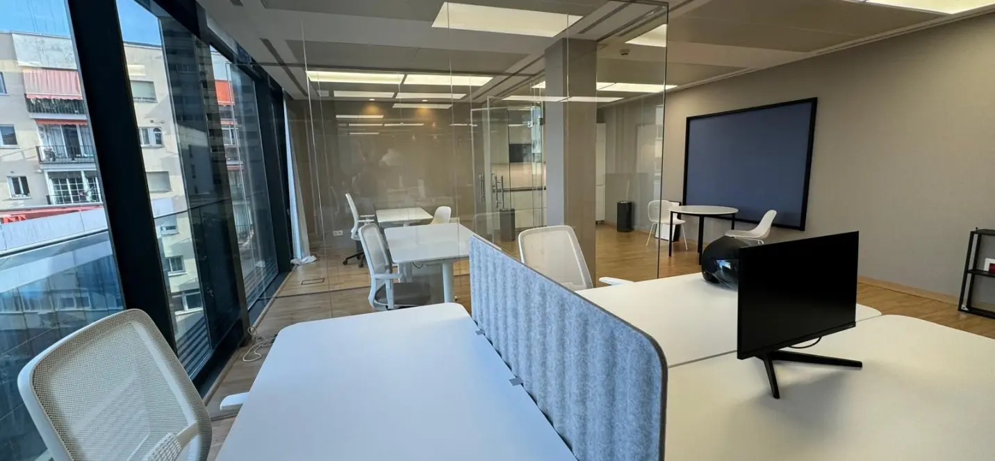 Long-term rent of office in Marbella 3