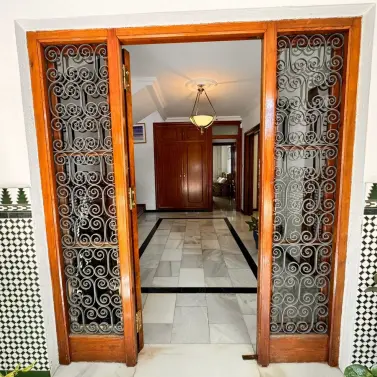 Sale of detached villa in Churriana