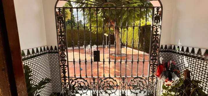 Sale of detached villa in Churriana 3