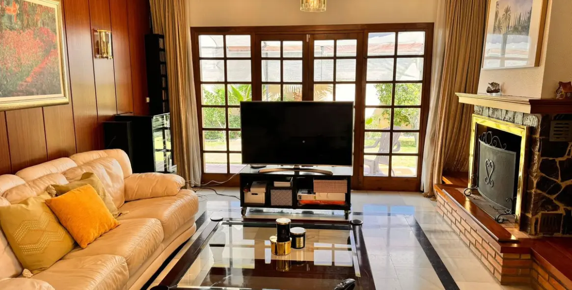 Sale of detached villa in Churriana 17