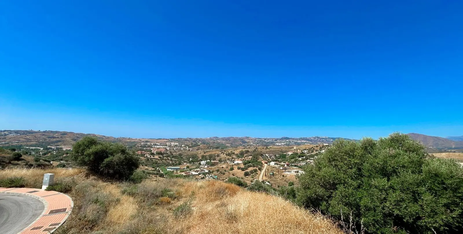 Sale of residential plot in Mijas Golf 13