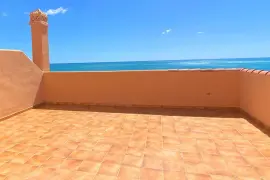 Image 4 thumb