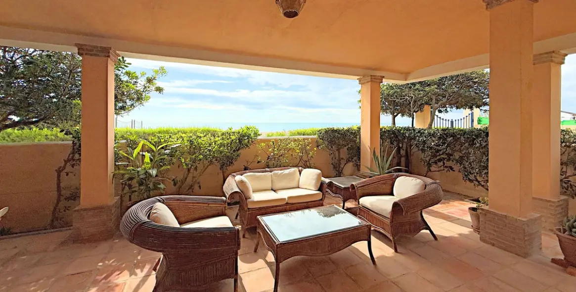 Продажа таунхауса в Casares Playa 9