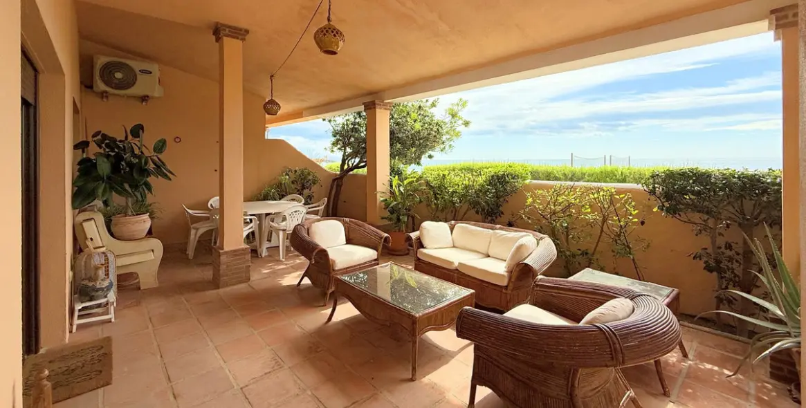 Продажа таунхауса в Casares Playa 10