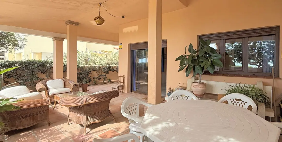 Продажа таунхауса в Casares Playa 13