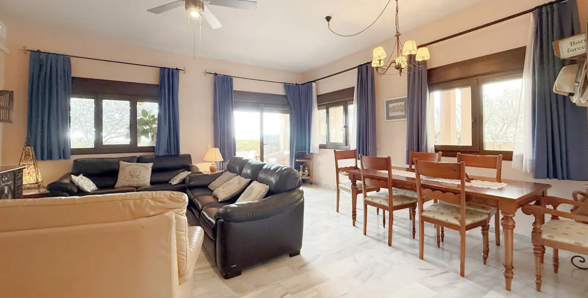 Продажа таунхауса в Casares Playa 16