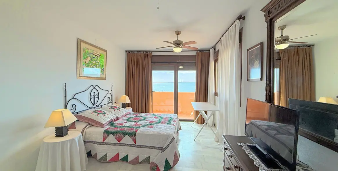 Продажа таунхауса в Casares Playa 22