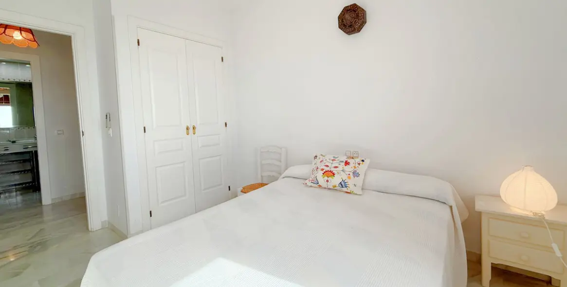Продажа таунхауса в Casares Playa 36