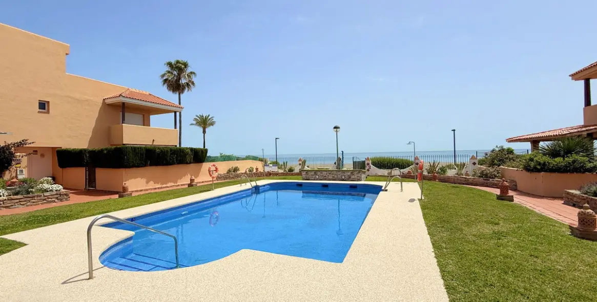 Продажа таунхауса в Casares Playa 41