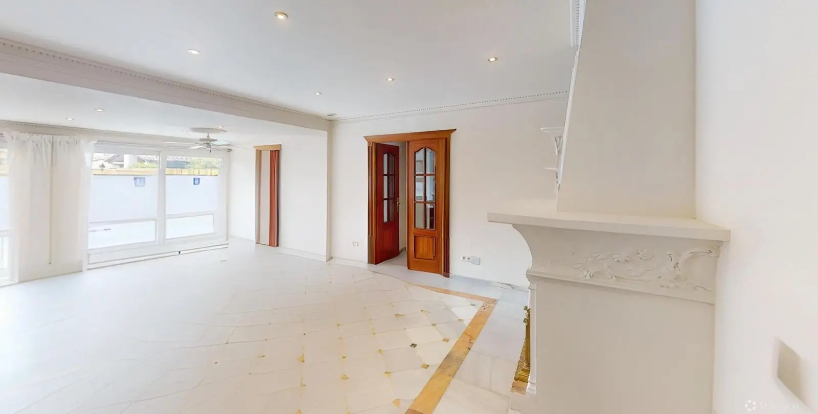 Sale of detached villa in Costalita 4