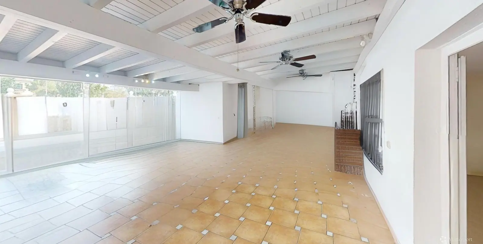 Sale of detached villa in Costalita 9