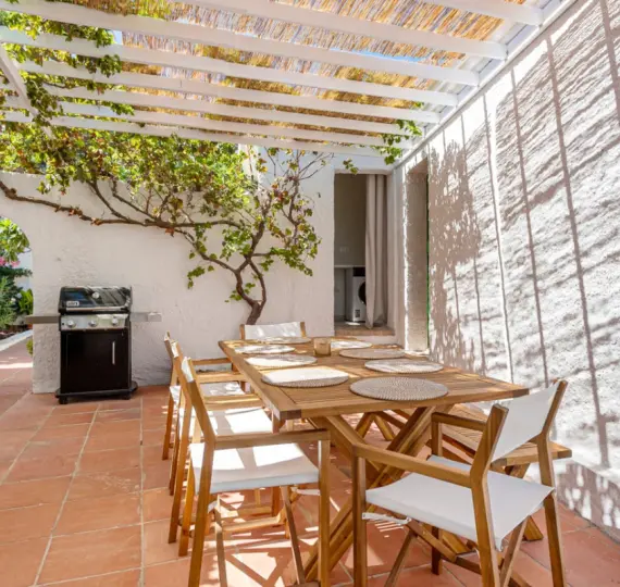 Продажа  отдельно стоящей виллы в Torremolinos