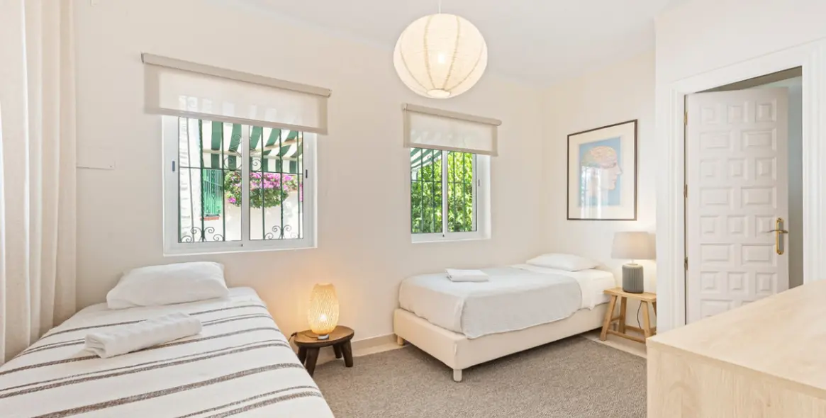 Продажа  отдельно стоящей виллы в Torremolinos 14