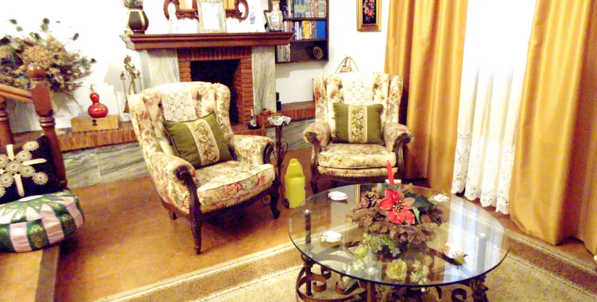 Продажа  отдельно стоящей виллы в Coín 13