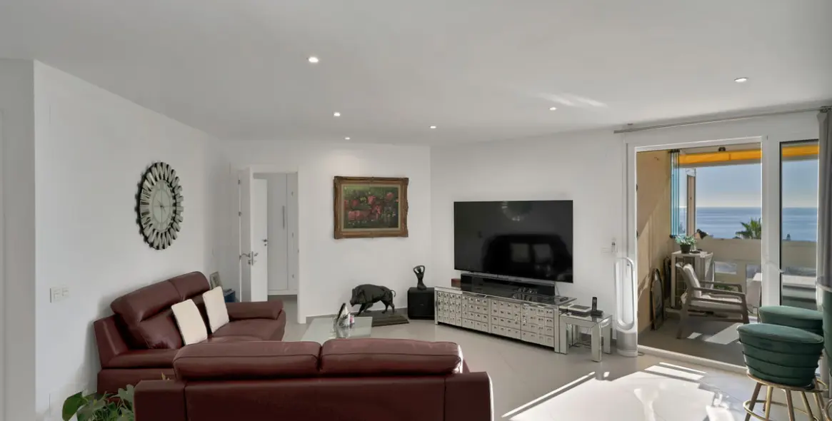 Venta de apartamento en planta media en Marbella 39