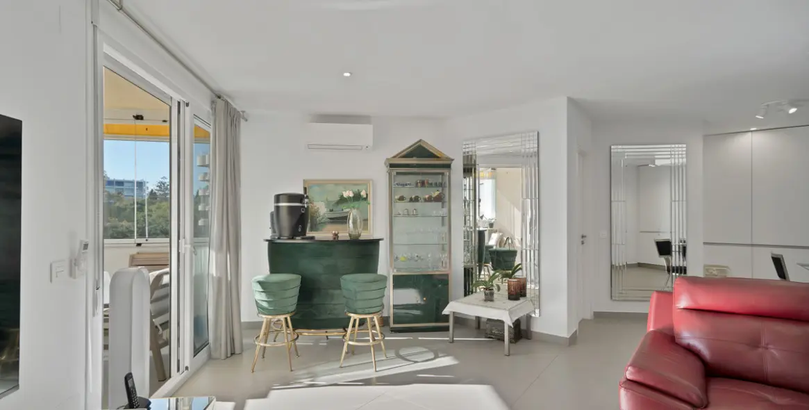 Venta de apartamento en planta media en Marbella 44